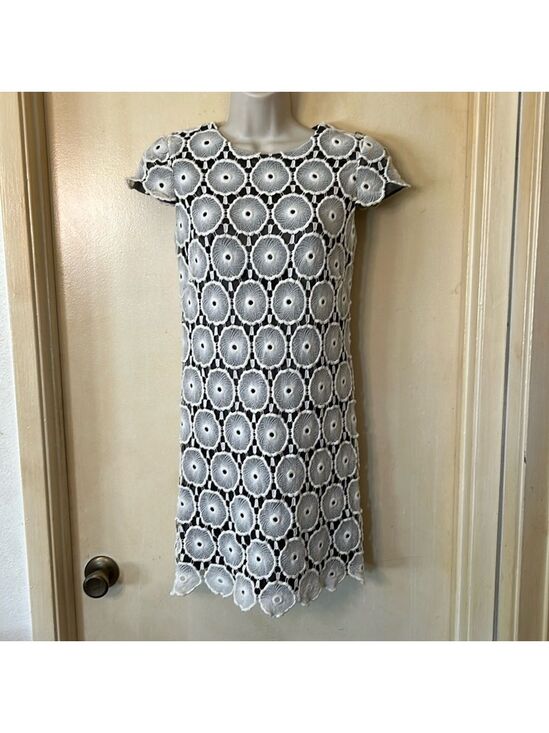 Suzi Chin for Maggy Boutique Dresses & Skirts - Suzi Chin for Maggie Boutique cream lace over brown long dress size 2P